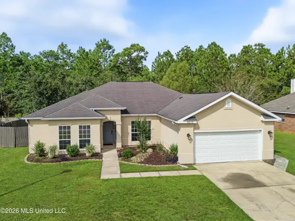 3213 Joy Lane, Ocean Springs, MS 39564