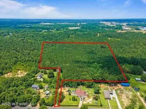 1 Hartfield Road, Hattiesburg, MS 39402