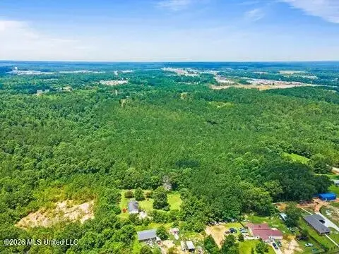 1 Hartfield Road, Hattiesburg, MS 39402 - #2