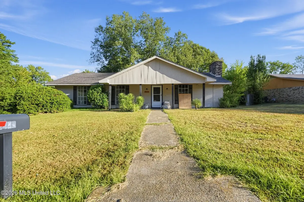 5424 Brookhollow Drive, Jackson, MS 39212 - #1
