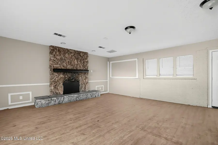 5424 Brookhollow Drive, Jackson, MS 39212 - #3