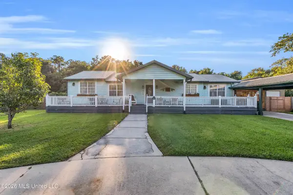 349 Rosehart Avenue, Pass Christian, MS 39571