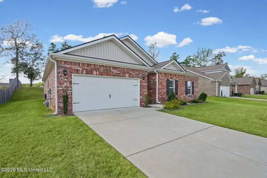 2377 Hyacinth Lane, Hernando, MS 38632 - #3
