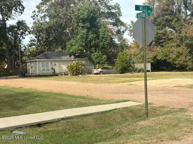 501 Bell Avenue, Greenwood, MS 38930 - #3