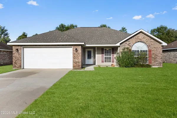 7009 Bayou Landing Drive, Ocean Springs, MS 39564