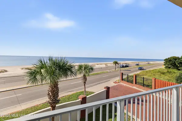 1453 E Beach Boulevard, Pass Christian, MS 39571