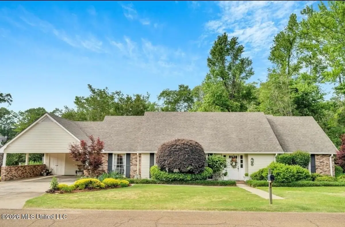 921 North Street, McComb, MS 39648 - #1