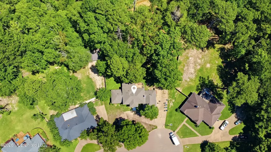 409 Fawnwood Drive, Brandon, MS 39042 - #2