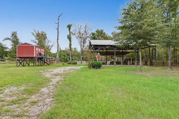 154 Deer Lane, Lucedale, MS 39452