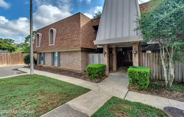 5155 Wayneland Drive, Jackson, MS 39211