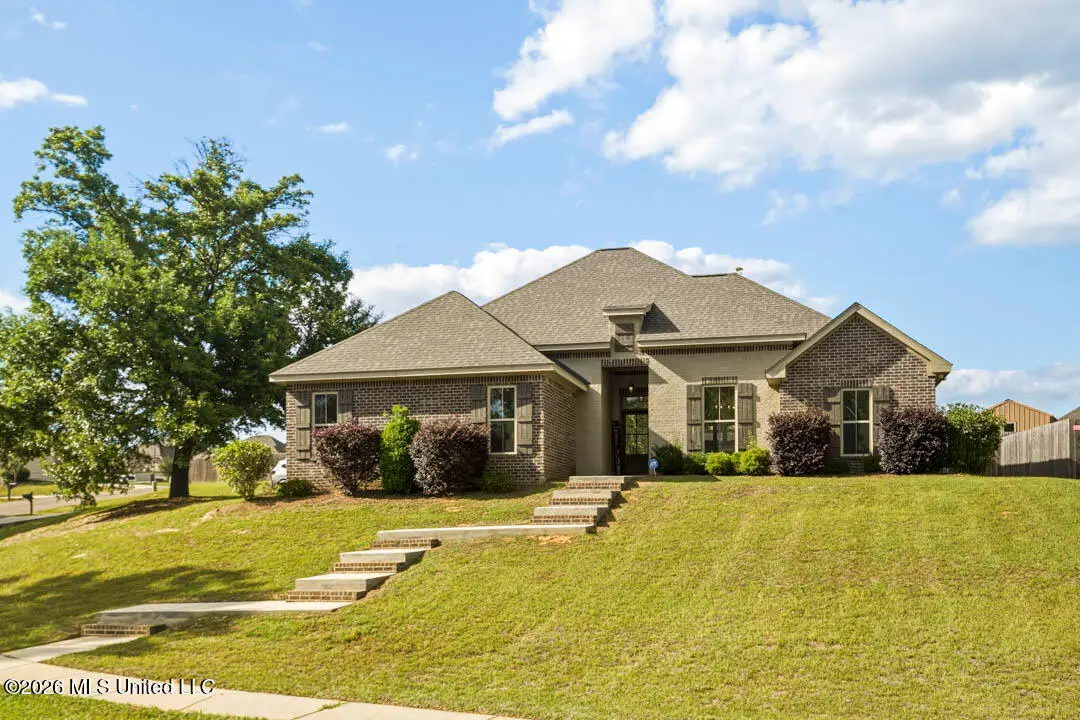 25 Island Oak, Hattiesburg, MS 39402 - #1