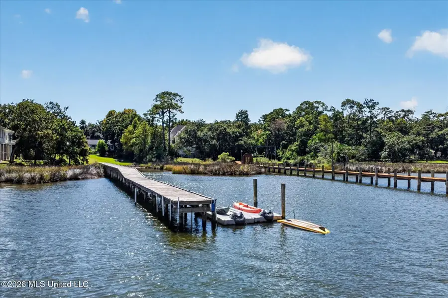 1305 Fort Street, Ocean Springs, MS 39564 - #2