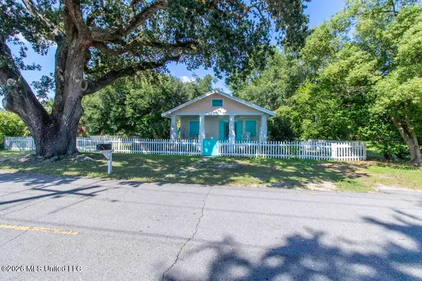 1085 Township Road, Gulfport, MS 39507