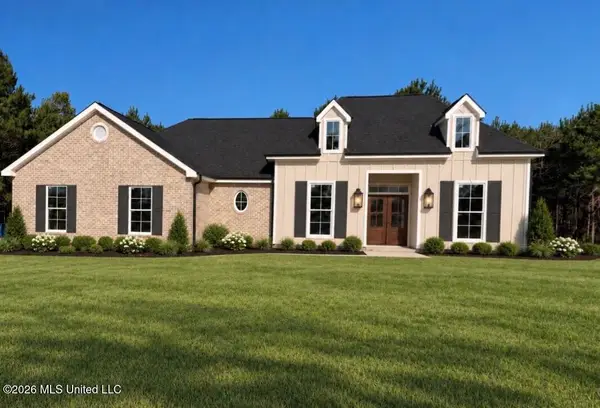 1018 Henry Lee Dr, McComb, MS 39648