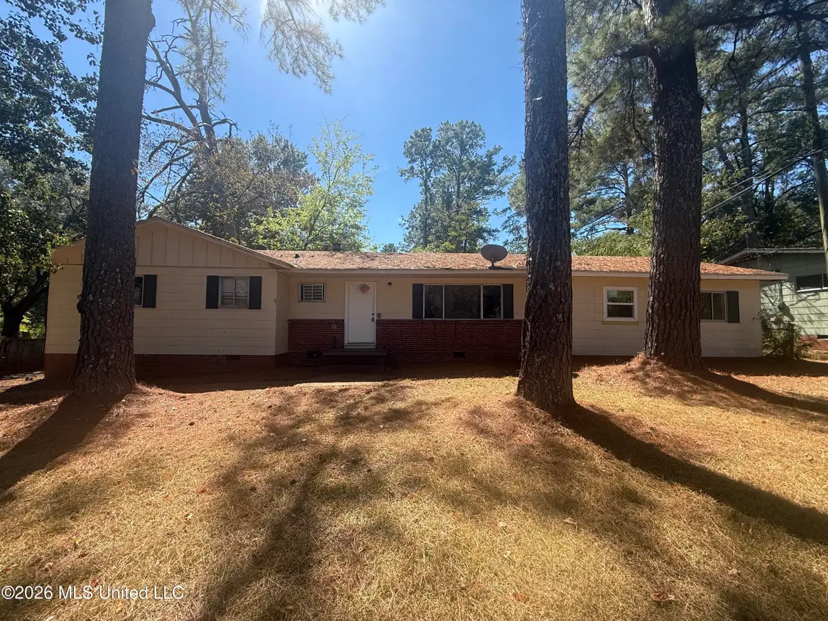 905 Raymond Road, Jackson, MS 39204 - #1