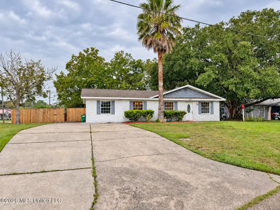 4503 Chippewa Avenue, Pascagoula, MS 39581 - #2
