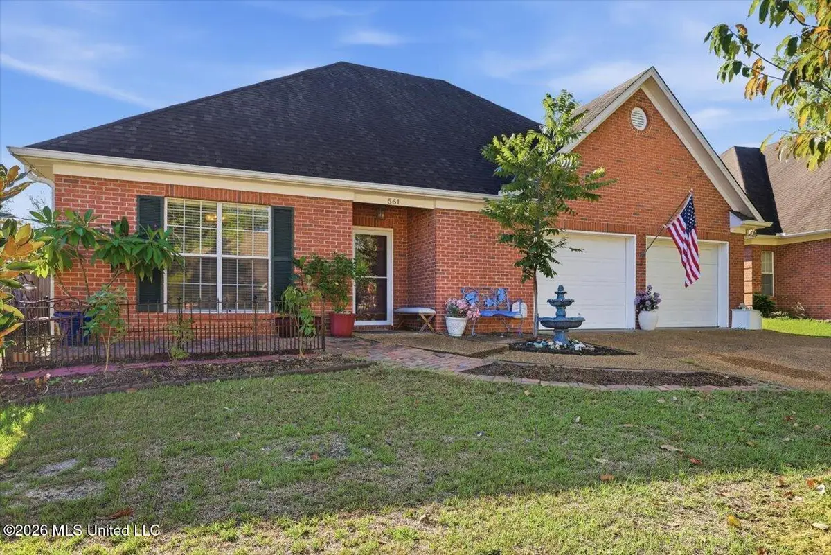 561 Spring Lake Drive, Pearl, MS 39208 - #1