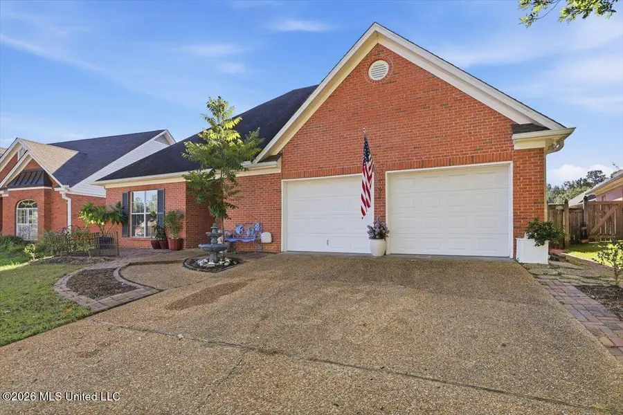 561 Spring Lake Drive, Pearl, MS 39208 - #2