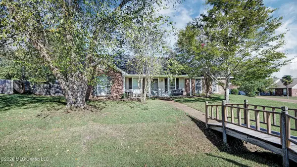 4262 Glennoak Circle, Byram, MS 39272