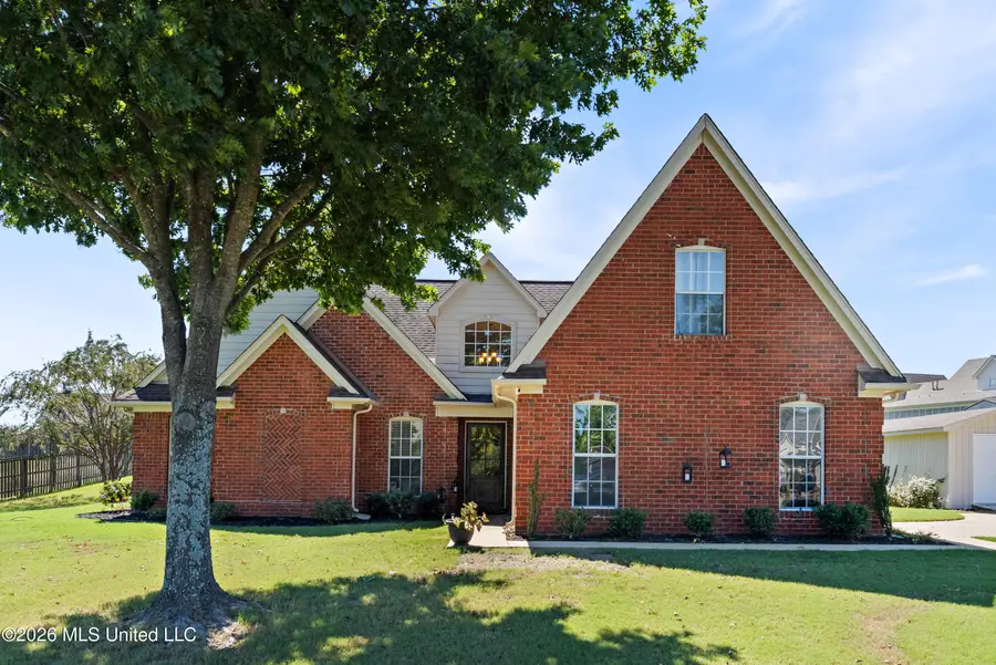 109 Ethelyn Smith Drive, Senatobia, MS 38668 - #2