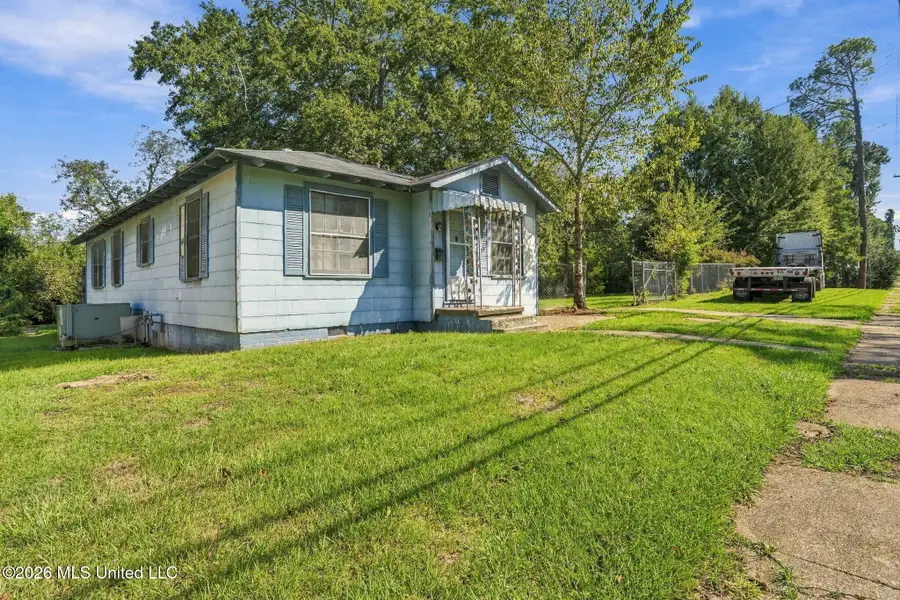 717-719 Avenue E, McComb, MS 39648 - #3