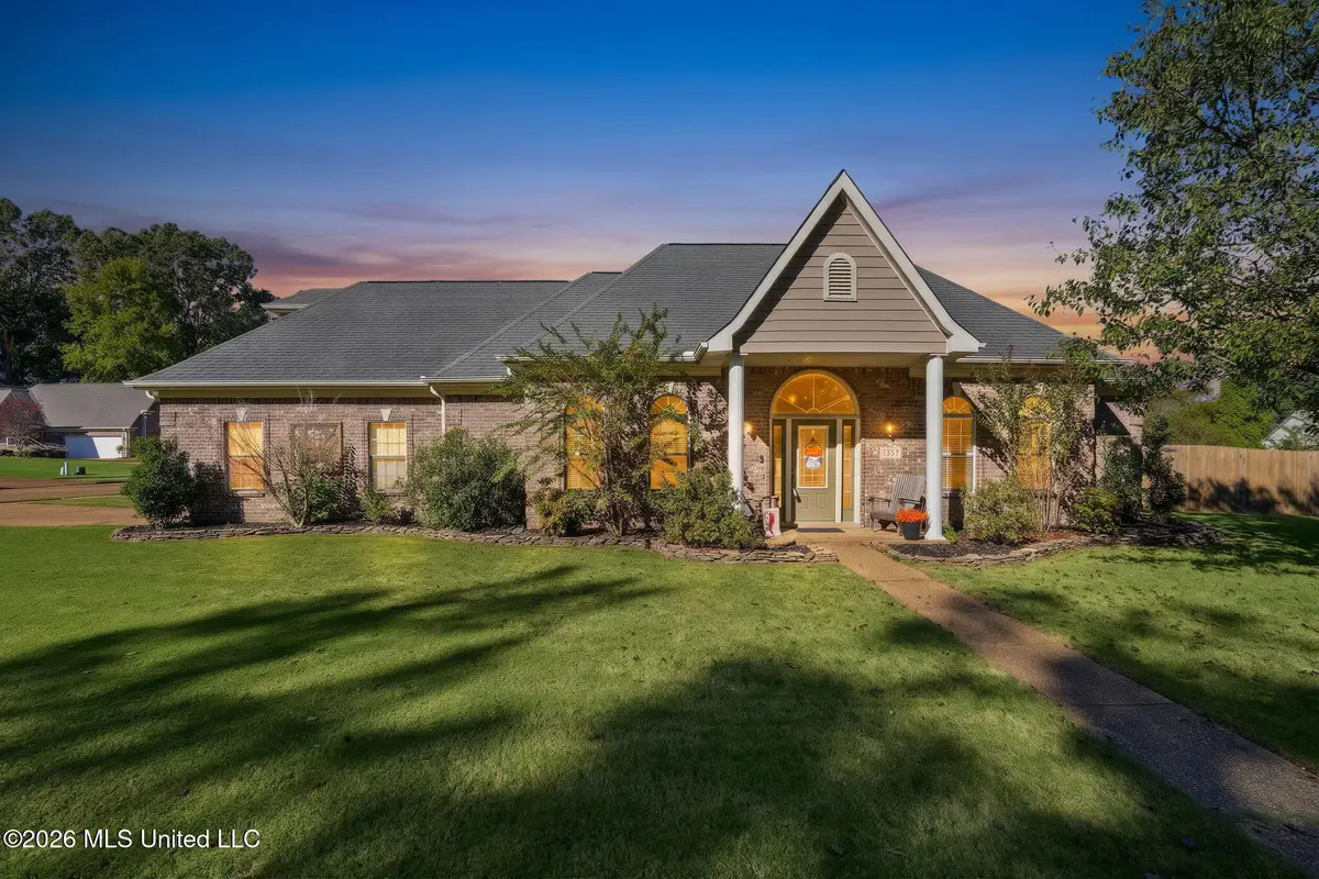 1357 E Bending Oak, Hernando, MS 38632 - #1