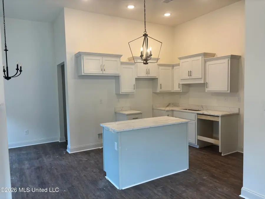 7223 Fairmont Pl Cove, Southaven, MS 38671 - #3