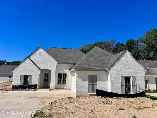 352 Aurora Circle, Canton, MS 39046