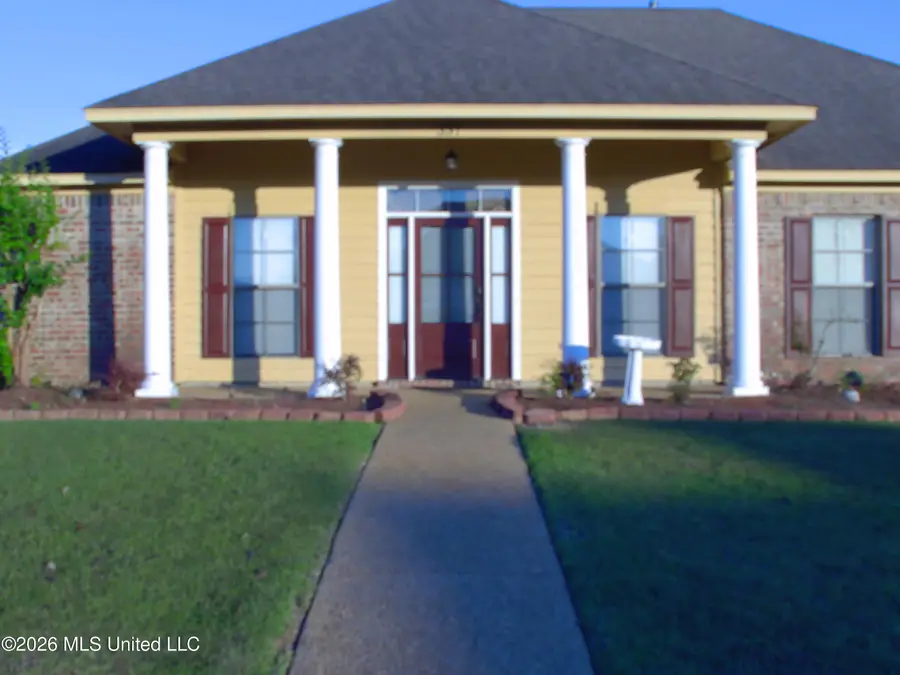 337 Towne Street, Brandon, MS 39042 - #3