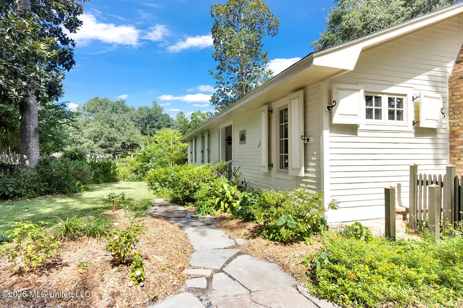 414 General Pershing Avenue, Ocean Springs, MS 39564 - #3
