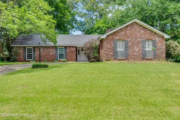 521 Oakwood Drive, Vicksburg, MS 39180
