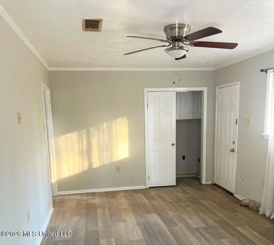 3323 Longwood Drive, Jackson, MS 39212 - #3