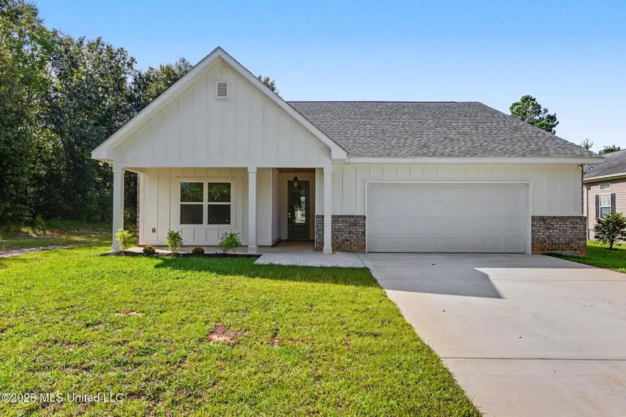 420 Gladstone Street, Bay Saint Louis, MS 39520 - #2
