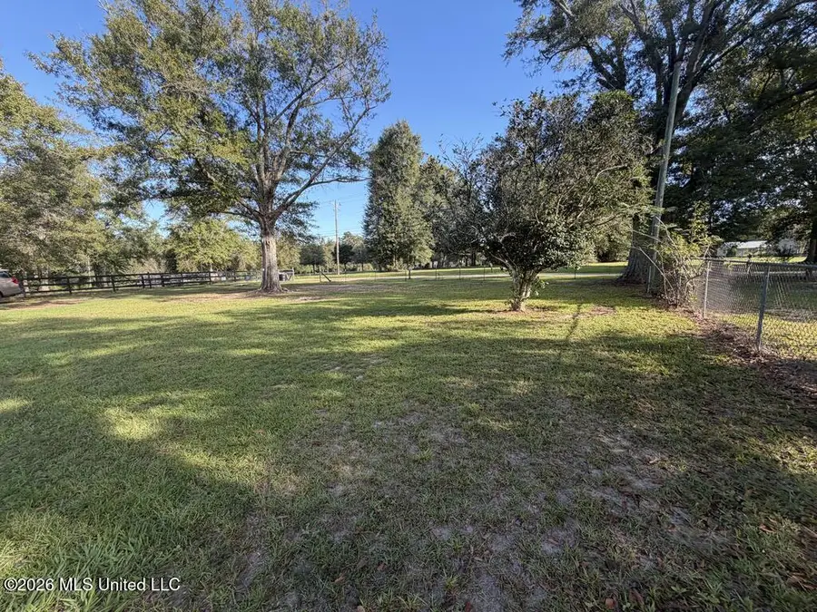 197 Ozona Road, Carriere, MS 39426 - #3