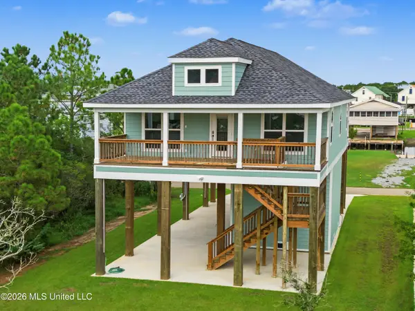 5005 Nebraska Street, Bay Saint Louis, MS 39520
