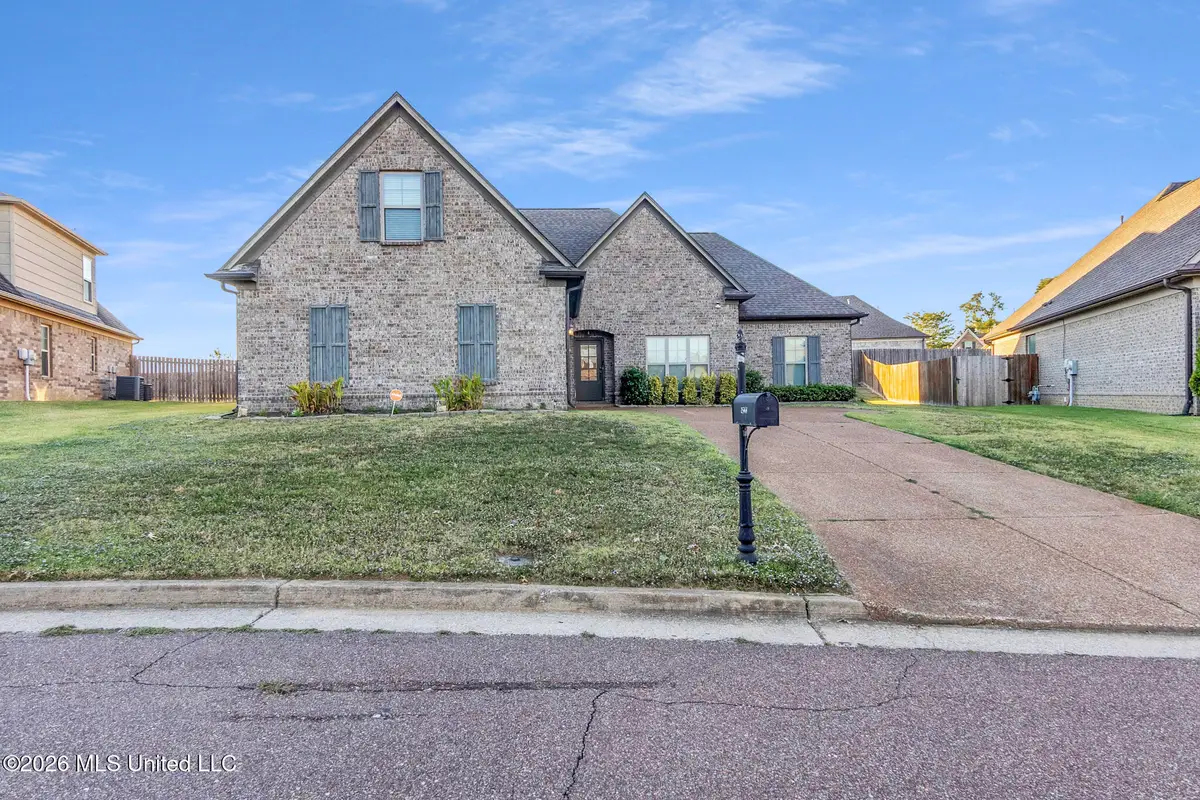 2568 Summer Knoll Drive, Southaven, MS 38672 - #1