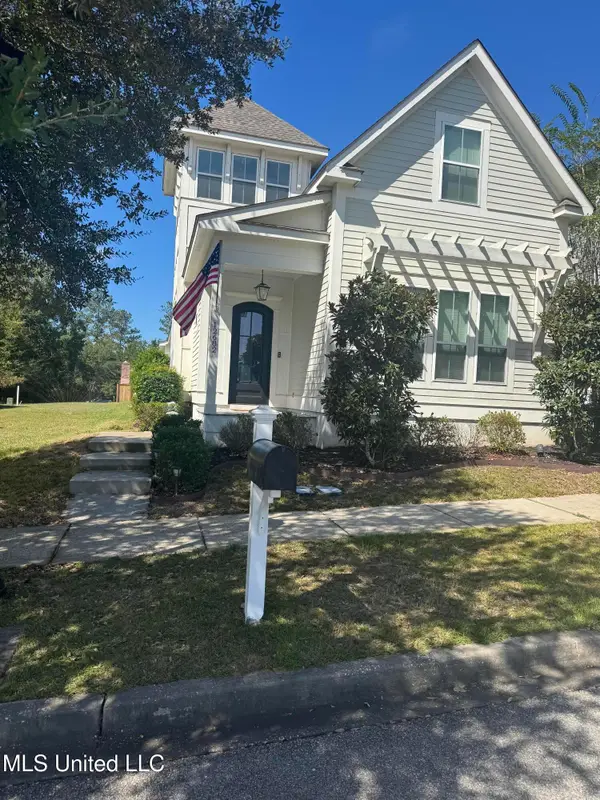 12682 Amory Avenue, Biloxi, MS 39532
