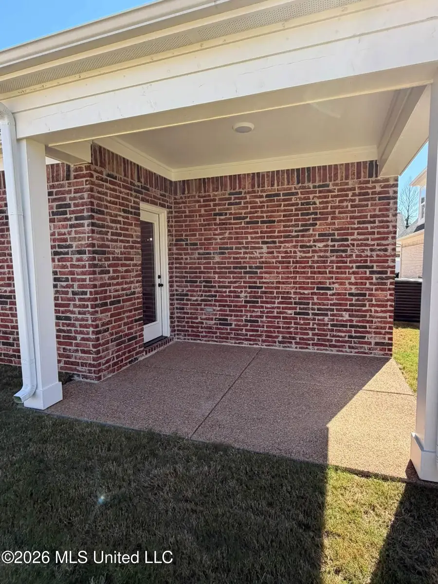 6068 Hickory Point Drive, Walls, MS 38680 - #2