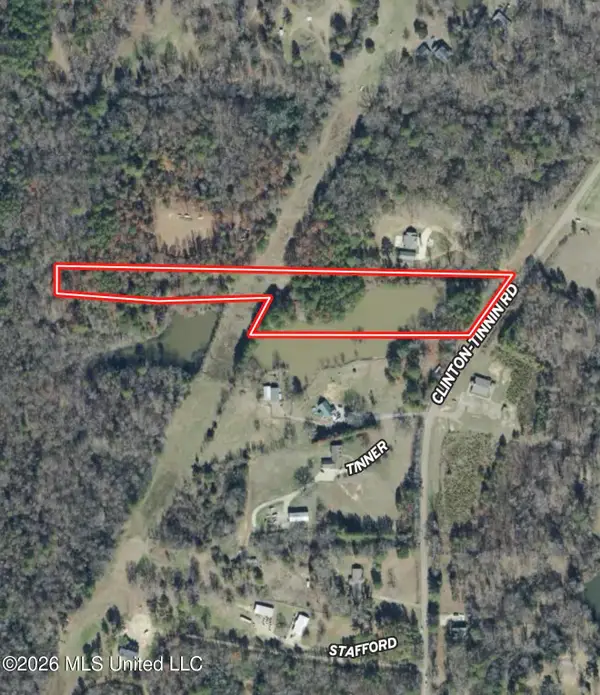 Clinton-tinnin Road, Clinton, MS 39056