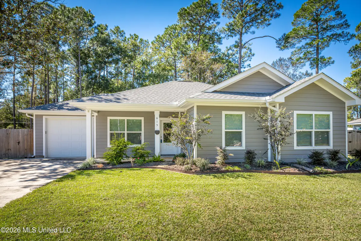 615 Plum Street, Ocean Springs, MS 39564 - #1