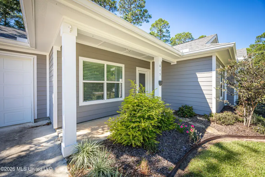 615 Plum Street, Ocean Springs, MS 39564 - #3