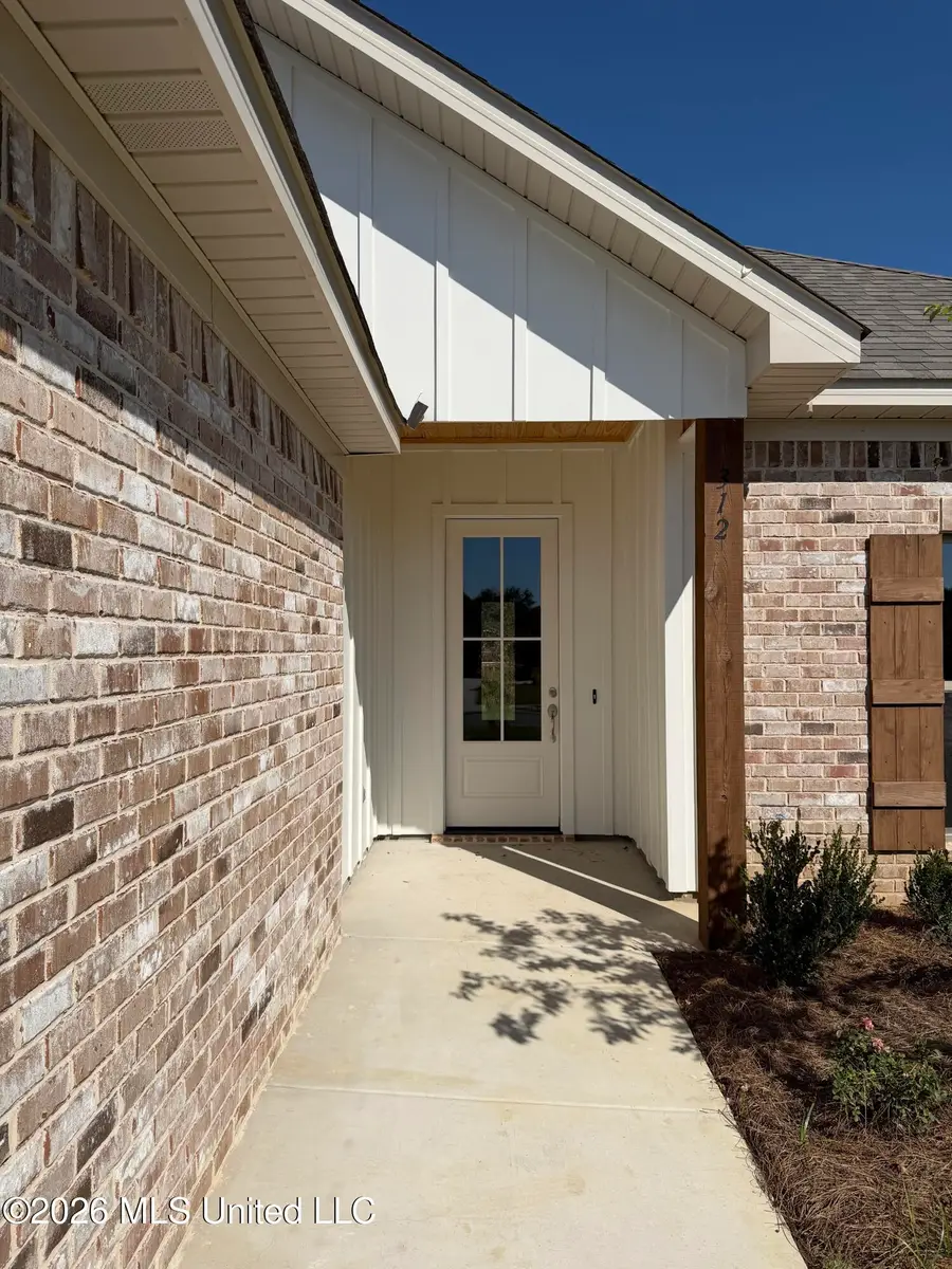 312 Brookfield Circle, Brandon, MS 39042 - #2