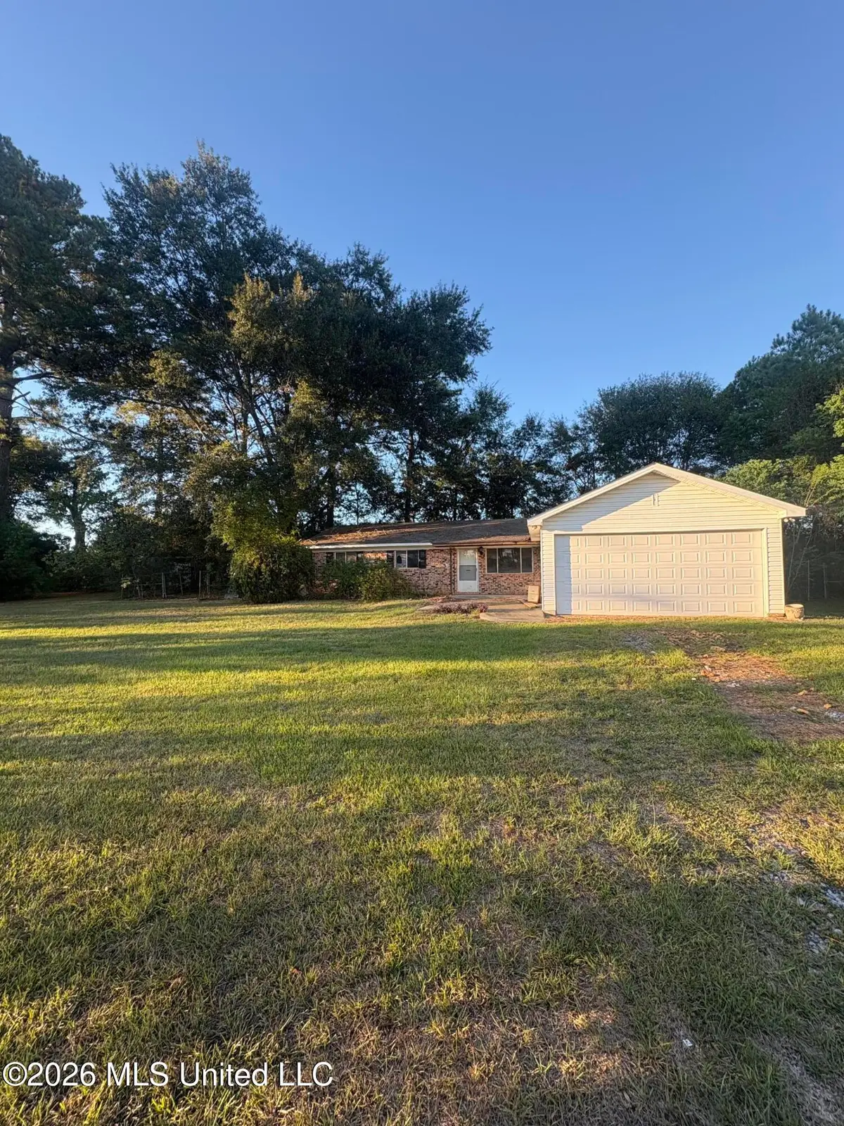 105 Hulon Street, Ellisville, MS 39437 - #1