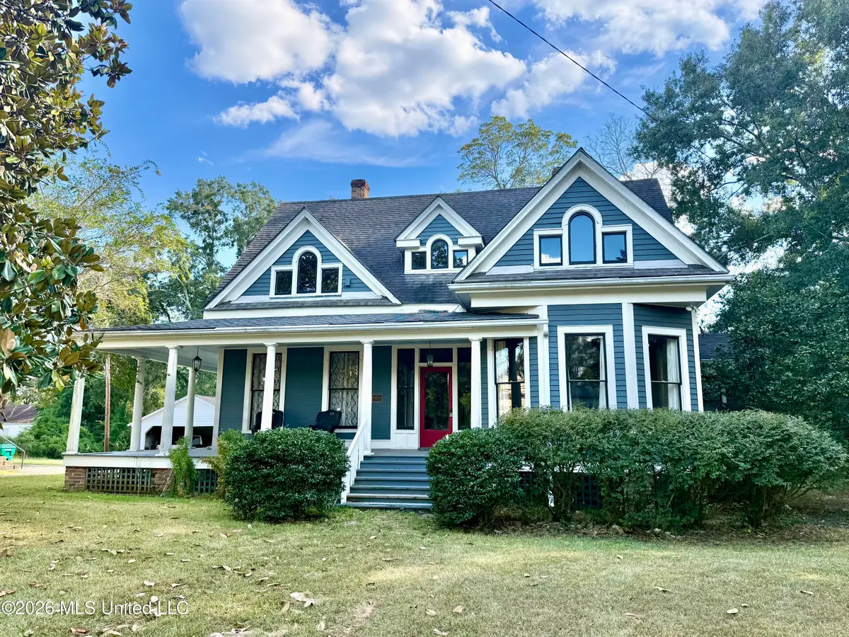 209 Downing Street, Hazlehurst, MS 39083 - #1