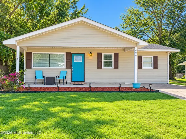 406 Woody Circle, Ocean Springs, MS 39564