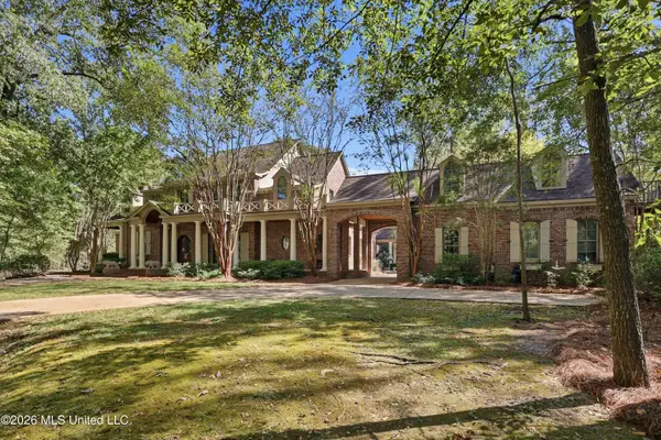 108 Little Creek Road, Ridgeland, MS 39157
