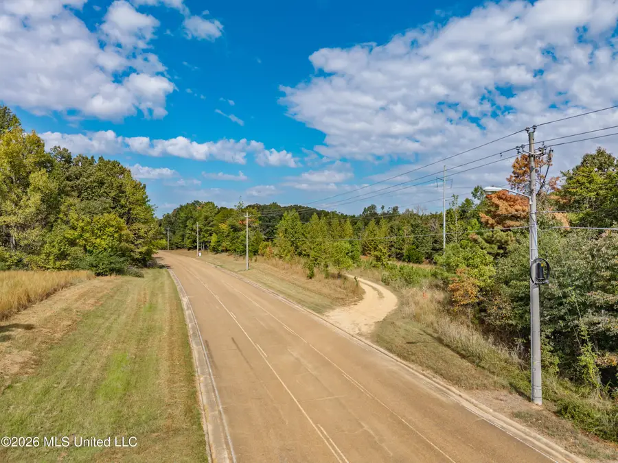 Lakewood Drive, Batesville, MS 38606 - #2