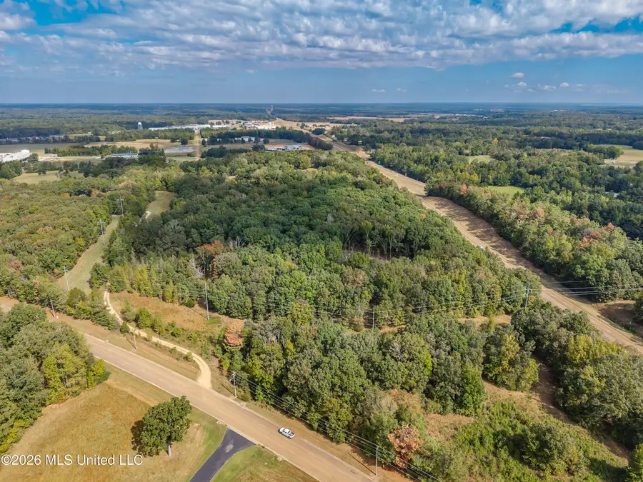 Lakewood Drive, Batesville, MS 38606 - #3