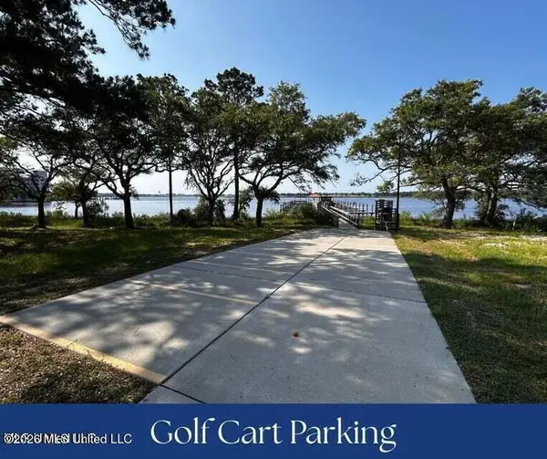 Savannah Estates Boulevard, Biloxi, MS 39532