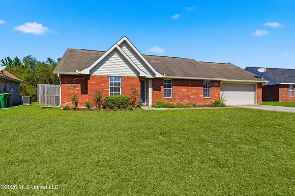 2317 Paula Circle, Ocean Springs, MS 39564